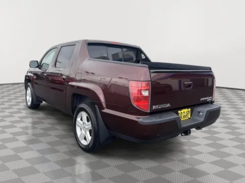Another view of 2010 HONDA Ridgeline RTL w/Navi for sale in Moses Lake, WA at Ford of Moses Lake