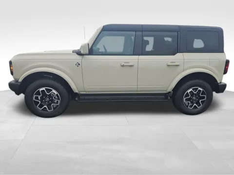 Photos of 2025 Ford Bronco Outer Banks for sale in Moses Lake, WA at Bud Clary Ford of Moses Lake