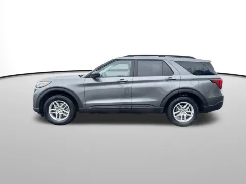 Photos of 2026 Ford Explorer Active for sale in Moses Lake, WA at Ford of Moses Lake