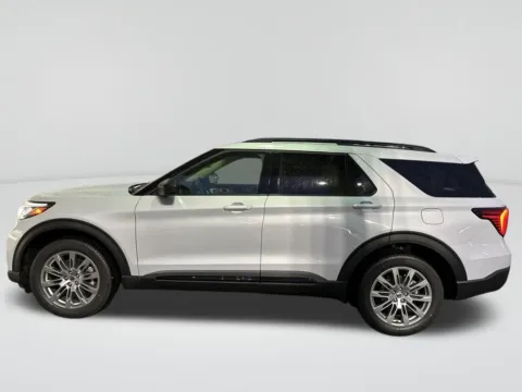 Photos of 2026 Ford Explorer Active for sale in Moses Lake, WA at Ford of Moses Lake