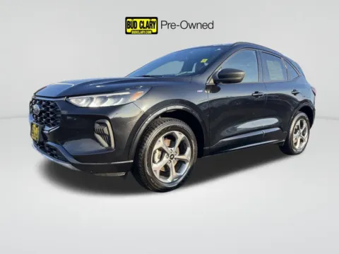 Black 2024 Ford Escape ST-Line for sale in Moses Lake, WA