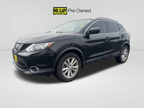 Black 2018 Nissan Rogue Sport SV for sale in Moses Lake, WA