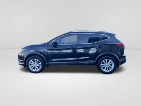 Photos of 2018 Nissan Rogue Sport SV for sale in Moses Lake, WA at Ford of Moses Lake