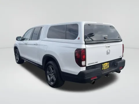 Another view of 2021 Honda Ridgeline RTL-E for sale in Moses Lake, WA at Ford of Moses Lake