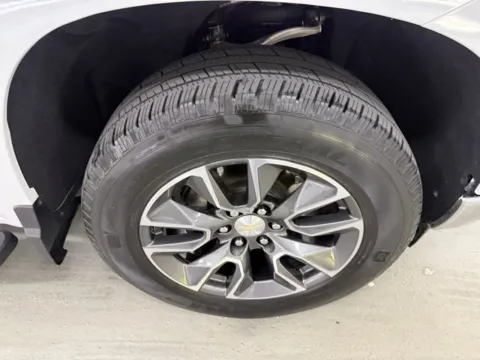 More photos of 2022 Chevrolet Silverado 1500 LT at Woody Folsom Chevrolet GMC, GA