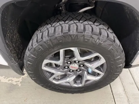 More photos of 2024 GMC Sierra 1500 SLT at Woody Folsom Chevrolet GMC, GA