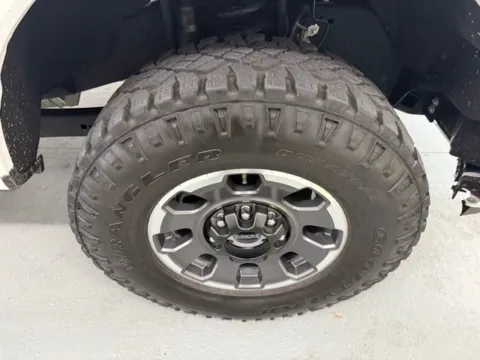 More photos of 2024 Ford Super Duty F-250 SRW LARIAT at Woody Folsom Chevrolet GMC, GA