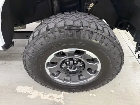 More photos of 2024 Ford Super Duty F-250 SRW LARIAT at Woody Folsom Chevrolet GMC, GA