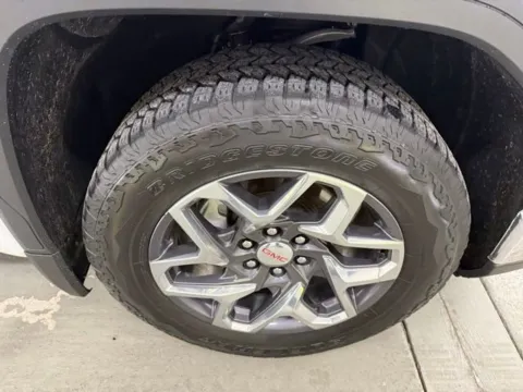 More photos of 2023 GMC Sierra 1500 SLT at Woody Folsom Chevrolet GMC, GA