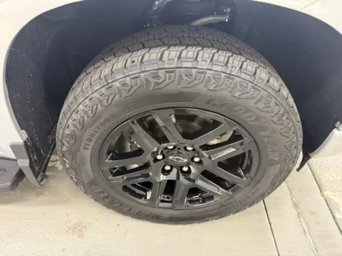 More photos of 2022 Chevrolet Silverado 1500 RST at Woody Folsom Chevrolet GMC, GA