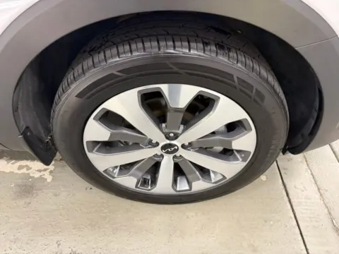 More photos of 2022 Kia Telluride EX at Woody Folsom Chevrolet GMC, GA