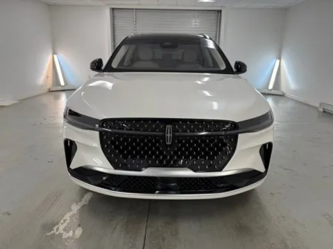 Photos of 2024 Lincoln Nautilus Black Label for sale in Baxley, GA at Woody Folsom Chevrolet GMC