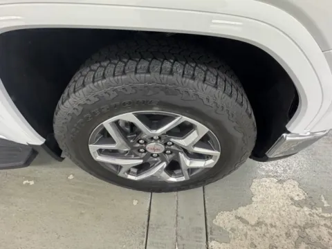 More photos of 2024 GMC Sierra 1500 SLT at Woody Folsom Chevrolet GMC, GA