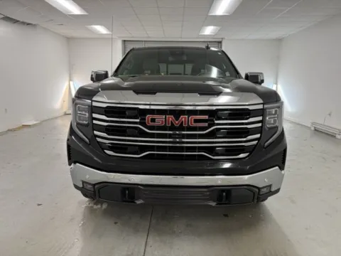 Photos of 2025 GMC Sierra 1500 SLT for sale in Baxley, GA at Woody Folsom Chevrolet GMC
