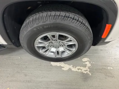 More photos of 2022 Jeep Wagoneer Series I at Woody Folsom Chevrolet GMC, GA