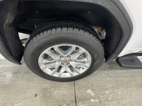 More photos of 2021 GMC Sierra 1500 SLT at Woody Folsom Chevrolet GMC, GA