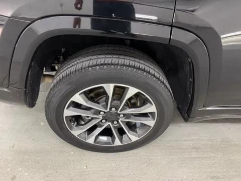 More photos of 2022 Jeep Grand Cherokee L Overland at Woody Folsom Chevrolet GMC, GA