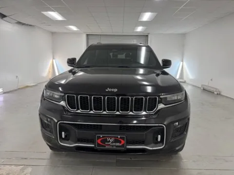 Photos of 2022 Jeep Grand Cherokee L Overland for sale in Baxley, GA at Woody Folsom Chevrolet GMC