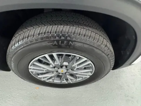 More photos of 2025 Chevrolet Traverse FWD LT at Woody Folsom Chevrolet GMC, GA