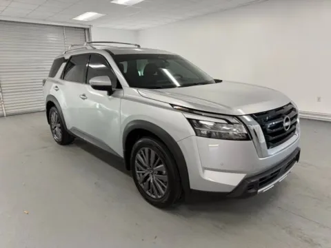 Another view of 2024 Nissan Pathfinder SL for sale in Baxley, GA at Woody Folsom Chevrolet GMC