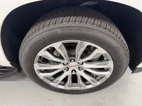 More photos of 2021 GMC Yukon Denali at Woody Folsom Chevrolet GMC, GA