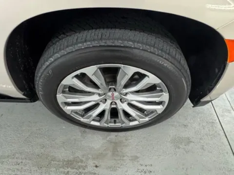 More photos of 2021 GMC Yukon Denali at Woody Folsom Chevrolet GMC, GA