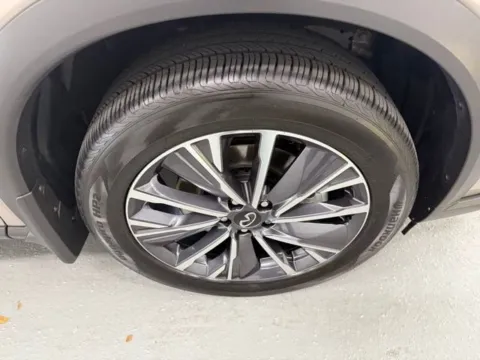 More photos of 2026 INFINITI QX60 LUXE at Woody Folsom Chevrolet GMC, GA