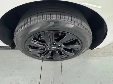 More photos of 2024 Lincoln Navigator Black Label at Woody Folsom Chevrolet GMC, GA