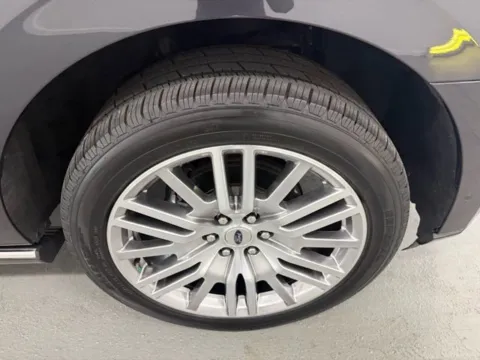 More photos of 2024 Ford Expedition Max Platinum at Woody Folsom Chevrolet GMC, GA