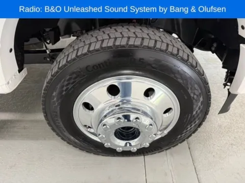 More photos of 2026 Ford Super Duty F-450 DRW Platinum at Woody Folsom Chevrolet GMC, GA