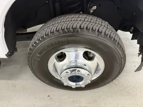 More photos of 2024 Ford Super Duty F-350 DRW XLT at Woody Folsom Chevrolet GMC, GA