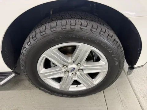 More photos of 2021 Ford Expedition Max XLT at Woody Folsom Chevrolet GMC, GA