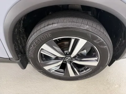 More photos of 2023 Nissan Rogue Platinum at Woody Folsom Chevrolet GMC, GA