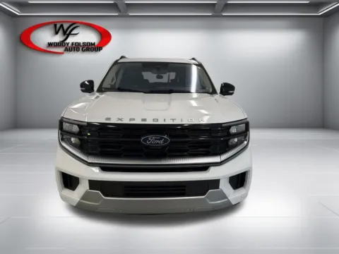 Photos of 2025 Ford Expedition Platinum for sale in Baxley, GA at Woody Folsom Chevrolet GMC