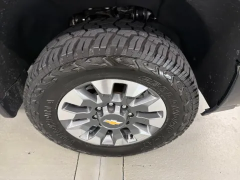 More photos of 2024 Chevrolet Silverado 2500HD Custom at Woody Folsom Chevrolet GMC, GA