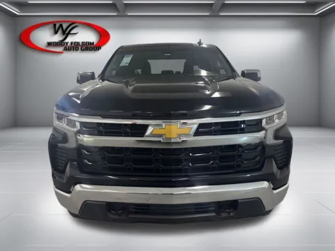 Photos of 2026 Chevrolet Silverado 1500 LT for sale in Baxley, GA at Woody Folsom Chevrolet GMC