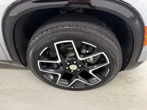 More photos of 2025 Chevrolet Traverse FWD High Country at Woody Folsom Chevrolet GMC, GA