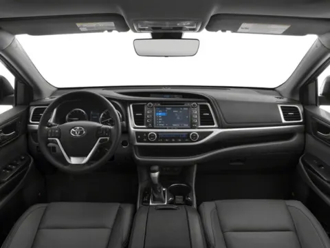 More photos of 2018 Toyota Highlander Limited Platinum at Woody Folsom Chevrolet GMC, GA