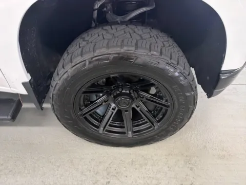 More photos of 2020 Chevrolet Silverado 1500 LT Trail Boss at Woody Folsom Chevrolet GMC, GA