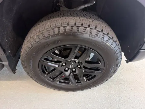 More photos of 2022 Chevrolet Silverado 1500 LT Trail Boss at Woody Folsom Chevrolet GMC, GA