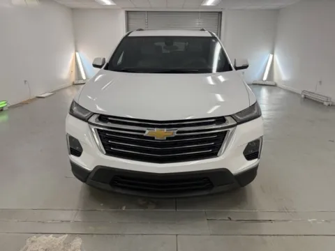 Photos of 2023 Chevrolet Traverse LT Cloth for sale in Baxley, GA at Woody Folsom Chevrolet GMC