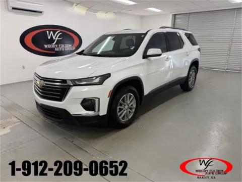 White 2023 Chevrolet Traverse LT Cloth for sale in Baxley, GA