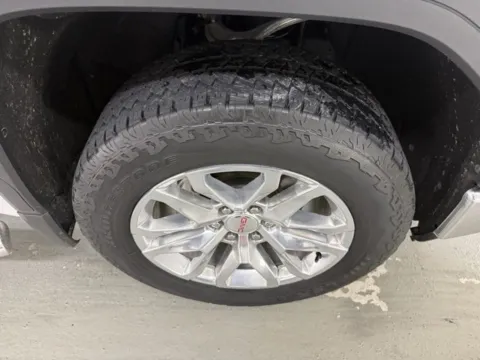 More photos of 2021 GMC Sierra 1500 SLT at Woody Folsom Chevrolet GMC, GA
