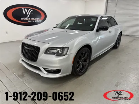Silver 2020 Chrysler 300 Touring L for sale in Baxley, GA