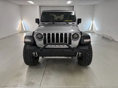 Photos of 2020 Jeep Gladiator Sport S for sale in Baxley, GA at Woody Folsom Chevrolet GMC