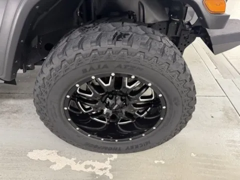 More photos of 2020 Jeep Gladiator Sport S at Woody Folsom Chevrolet GMC, GA