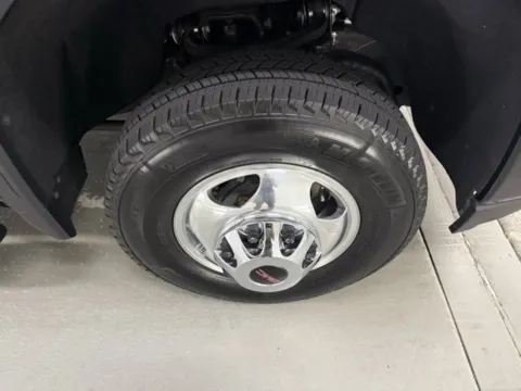 More photos of 2022 GMC Sierra 3500HD Denali at Woody Folsom Chevrolet GMC, GA