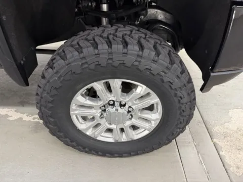 More photos of 2021 GMC Sierra 2500HD Denali at Woody Folsom Chevrolet GMC, GA