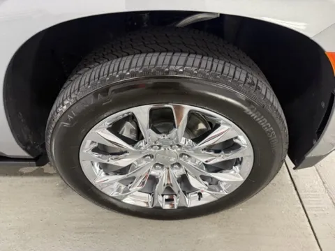 More photos of 2024 GMC Yukon XL Denali at Woody Folsom Chevrolet GMC, GA