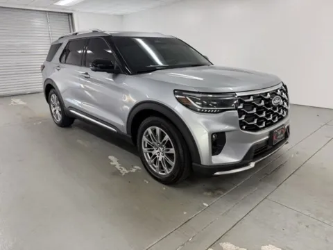 Another view of 2025 Ford Explorer Platinum for sale in Baxley, GA at Woody Folsom Chevrolet GMC